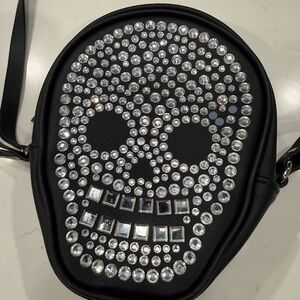 Bath & Body Works Black Mini Bag with Silver rhinestone skull pattern (2023)